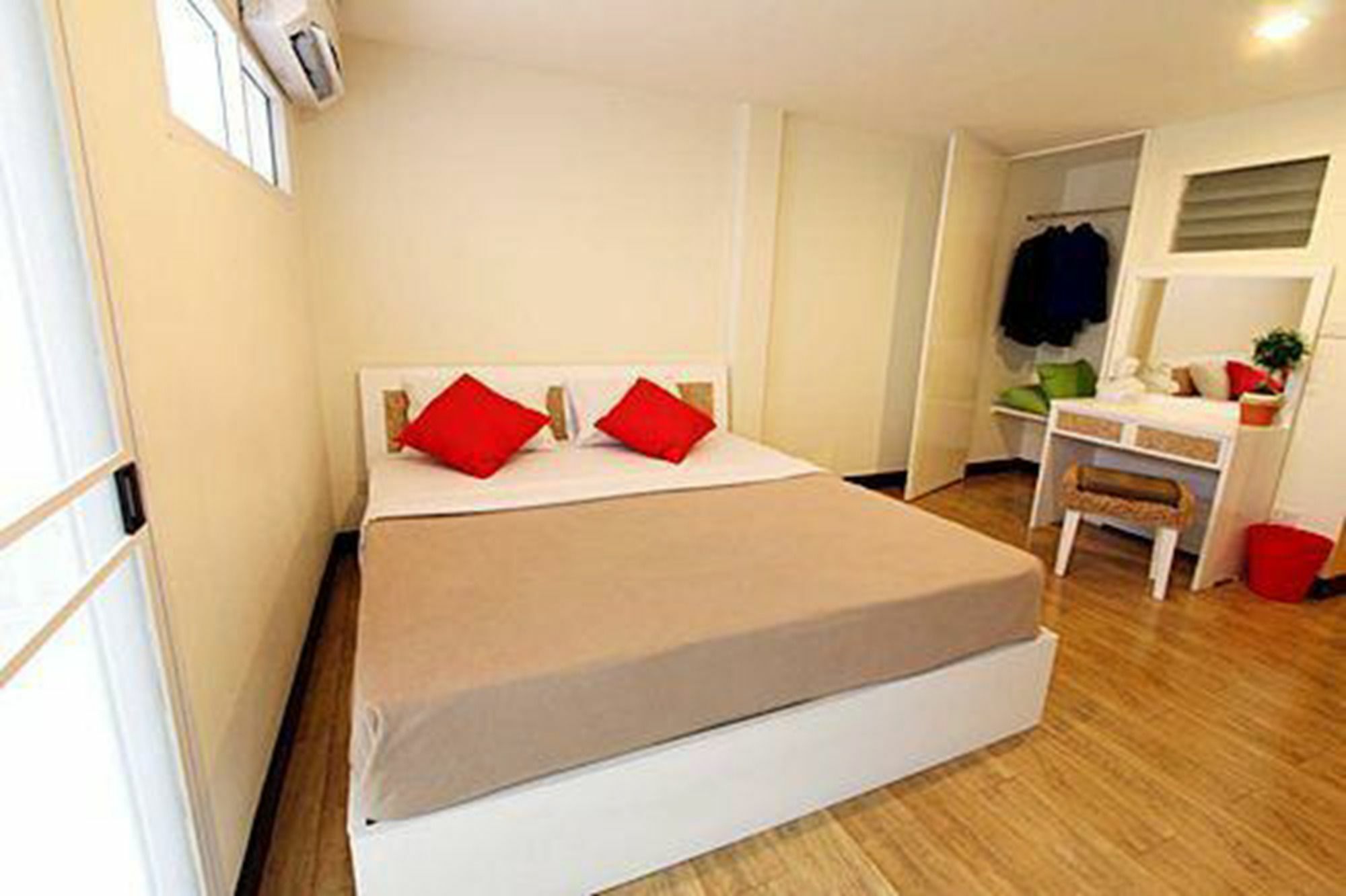 Hotel Leesort @ Onnuch à Bangkok Extérieur photo